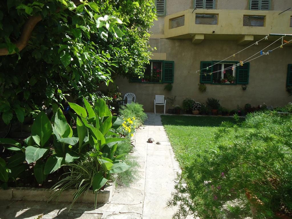 Omis Apartment On The Beach Exterior foto